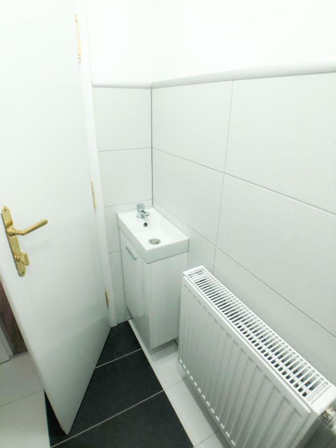 Apartment Lara Βιέννη Εξωτερικό φωτογραφία