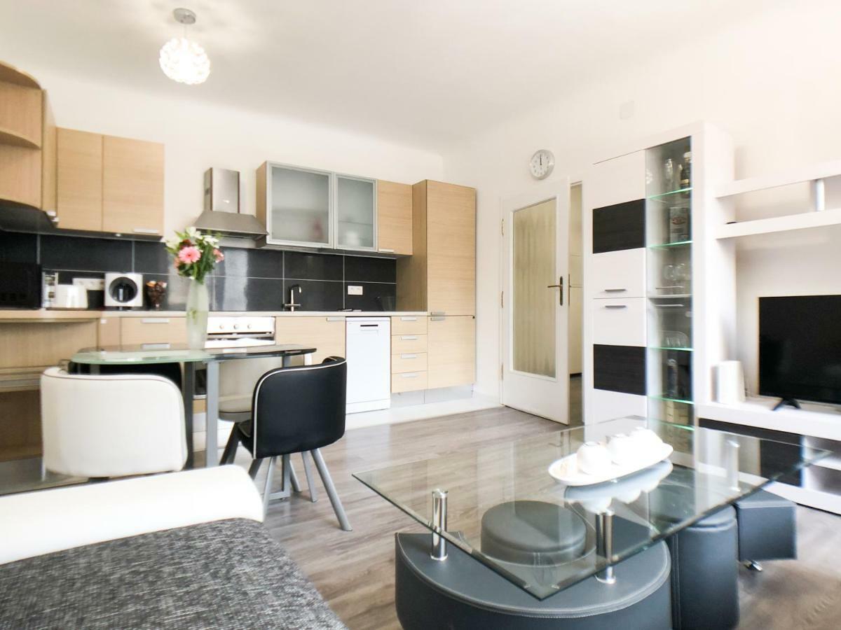 Apartment Lara Βιέννη Εξωτερικό φωτογραφία